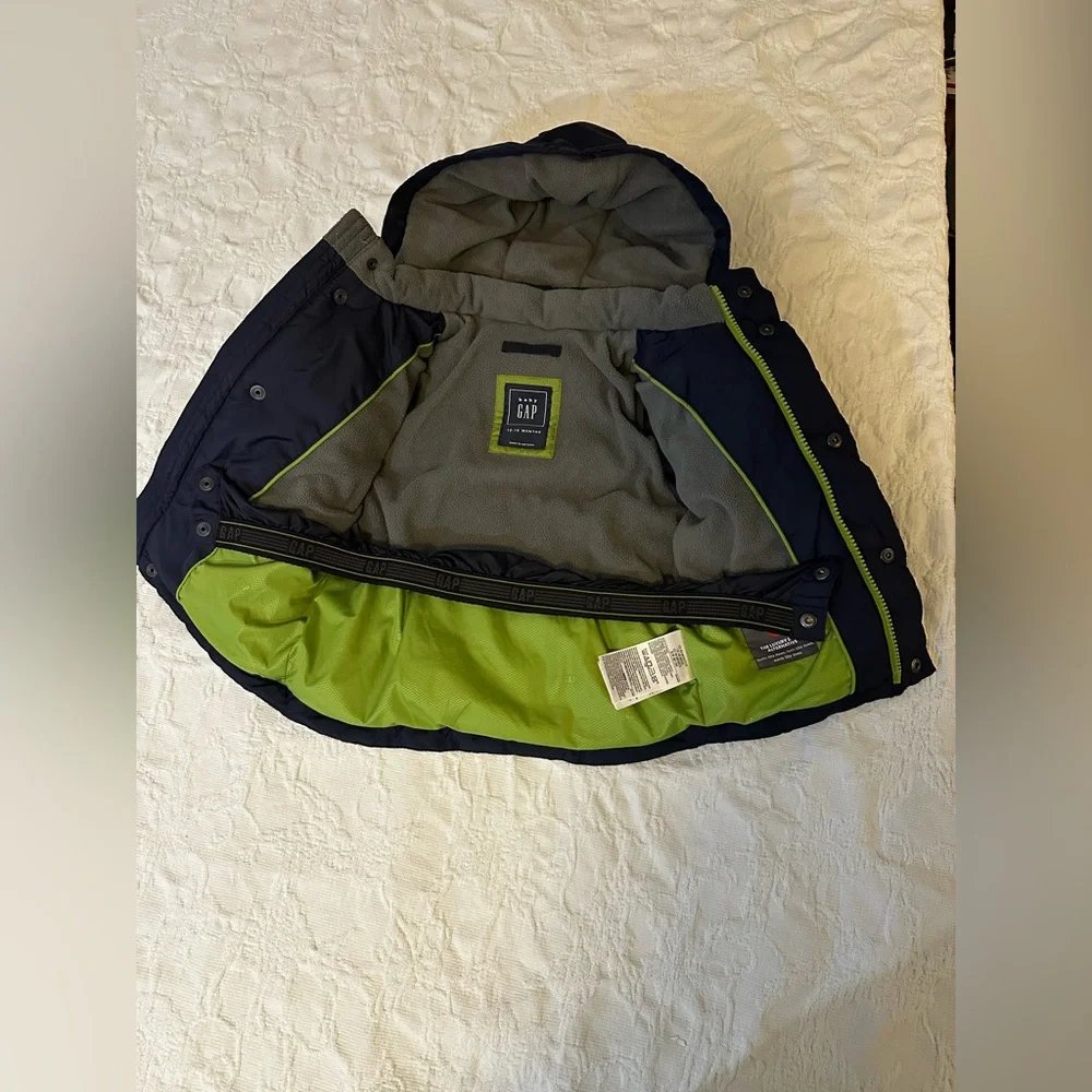 Baby Gap 12–18M Navy Puffer Jacket Cozy Winter Quilted Hooded Outerwear